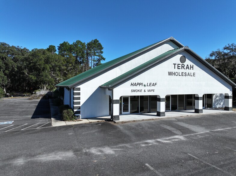 28 Hawthorn Ln, Saint Marys, GA à vendre - Photo du bâtiment - Image 2 de 16