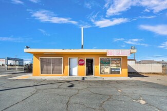 Plus de détails pour 9464 Hesperia Rd, Hesperia, CA - Commerce de détail à vendre
