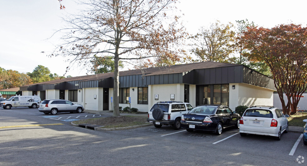 404 Investors Pl, Virginia Beach, VA for lease - Building Photo - Image 1 of 9