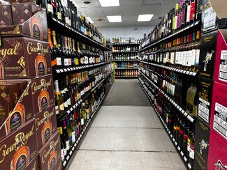 Plus de détails pour 529 Iris Dr, Sterling, CO - Commerce de détail à vendre