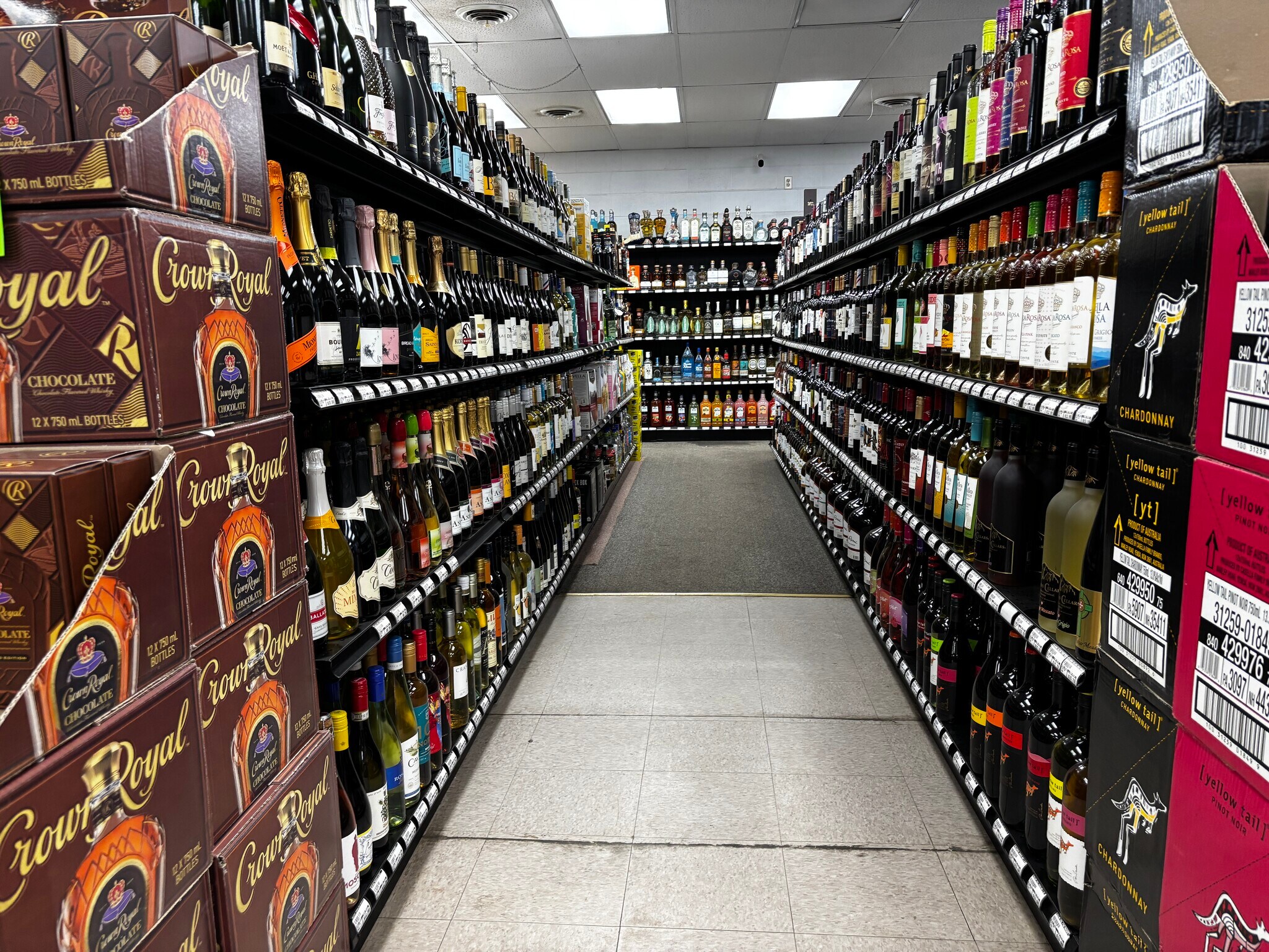 529 Iris Dr, Sterling, CO à vendre Photo du bâtiment- Image 1 de 16