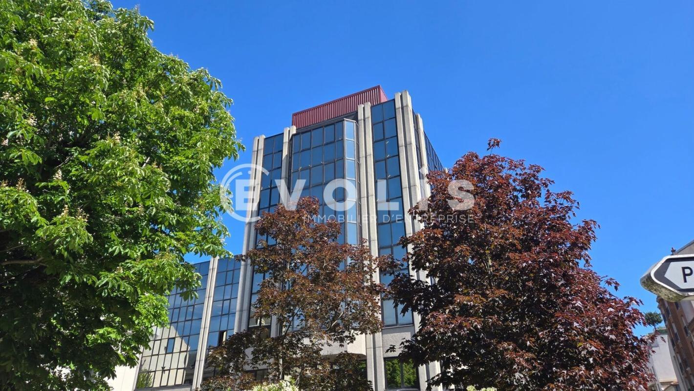148-156 Rue Gallieni, Boulogne-Billancourt à vendre Photo du bâtiment- Image 1 de 9