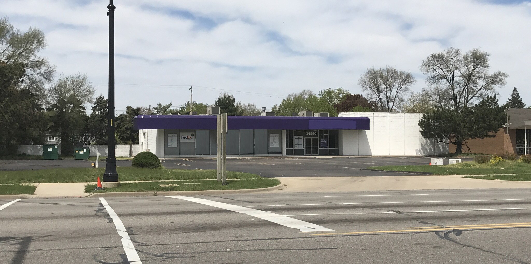 34850 Plymouth Rd, Livonia, MI for lease Primary Photo- Image 1 of 3