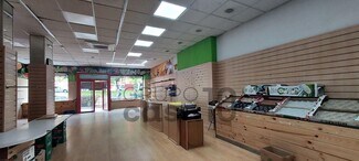 Plus de détails pour Multi-résidentiel à vendre