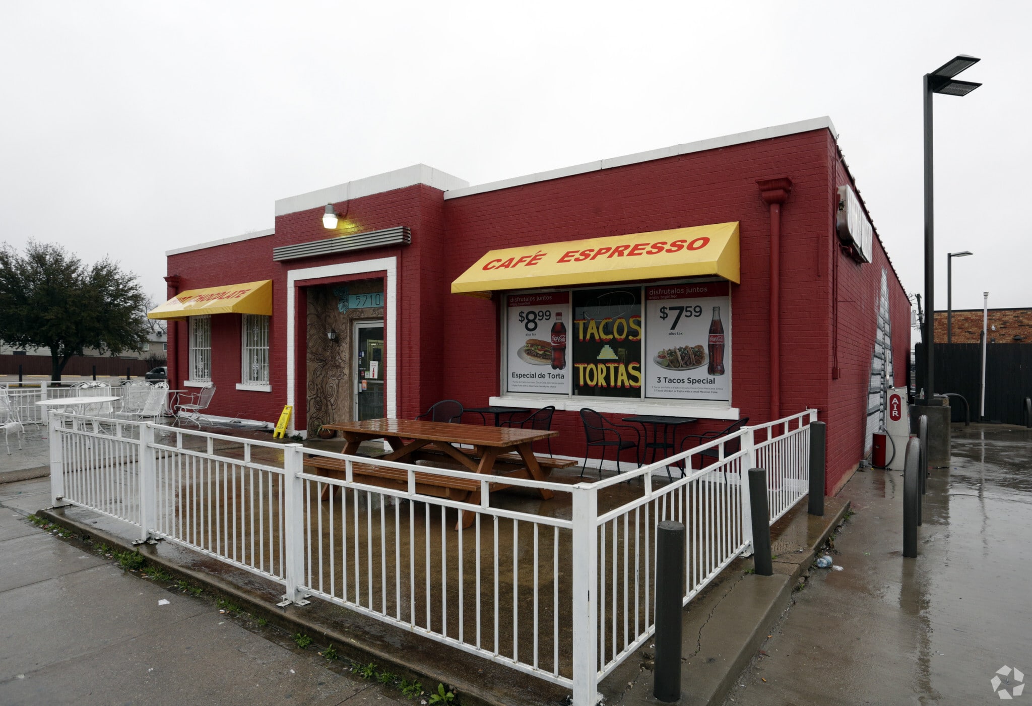 5710 Richmond Ave, Dallas, TX for lease Primary Photo- Image 1 of 3