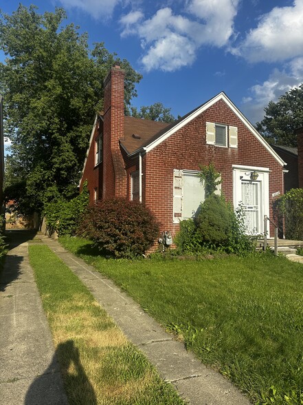 18658 Rutherford St, Detroit, MI à vendre - Photo du bâtiment - Image 2 de 11