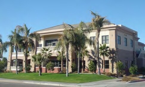 1455 W Elliot Rd, Gilbert, AZ à louer - Photo du bâtiment - Image 3 de 86