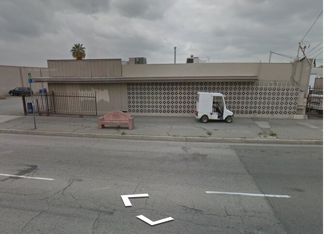 1375 E Base Line St, San Bernardino, CA à louer - Photo du bâtiment - Image 2 de 2