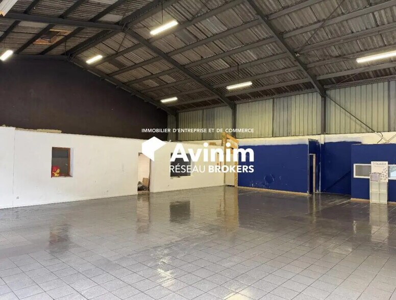 Industrial in Gémenos for lease - Interior Photo - Image 3 of 5