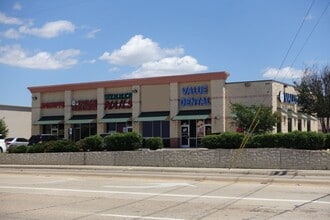 5081 Little School Rd, Arlington, TX à louer Photo du bâtiment- Image 2 de 3