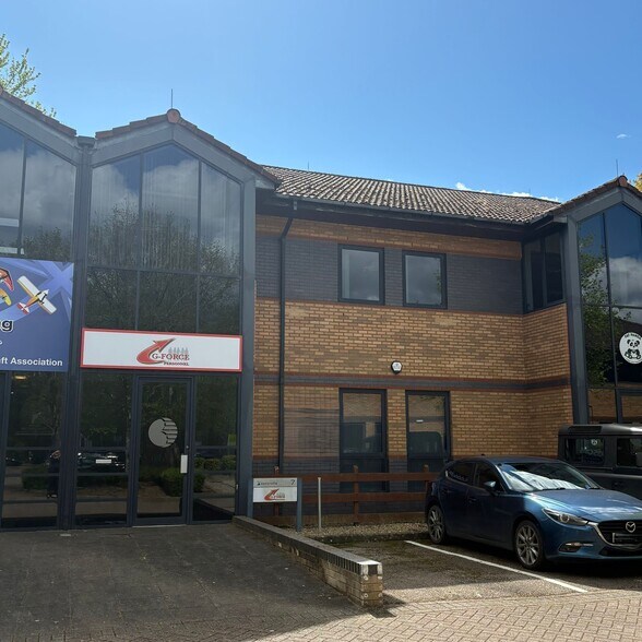 Trinity Way, Adderbury à vendre - Photo du bâtiment - Image 1 de 15