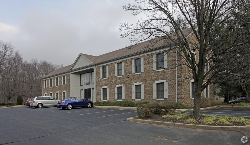 800 Wyckoff Ave, Wyckoff, NJ à vendre - Photo principale - Image 1 de 9