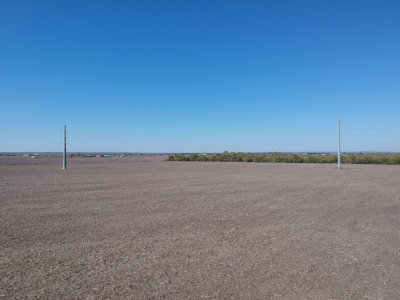 Wisdom Rd, Atascosa, TX à vendre - Photo du bâtiment - Image 3 de 15