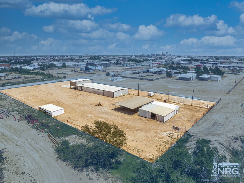 3430 W Gist Ave, Midland, TX à louer - Photo du bâtiment - Image 3 de 11