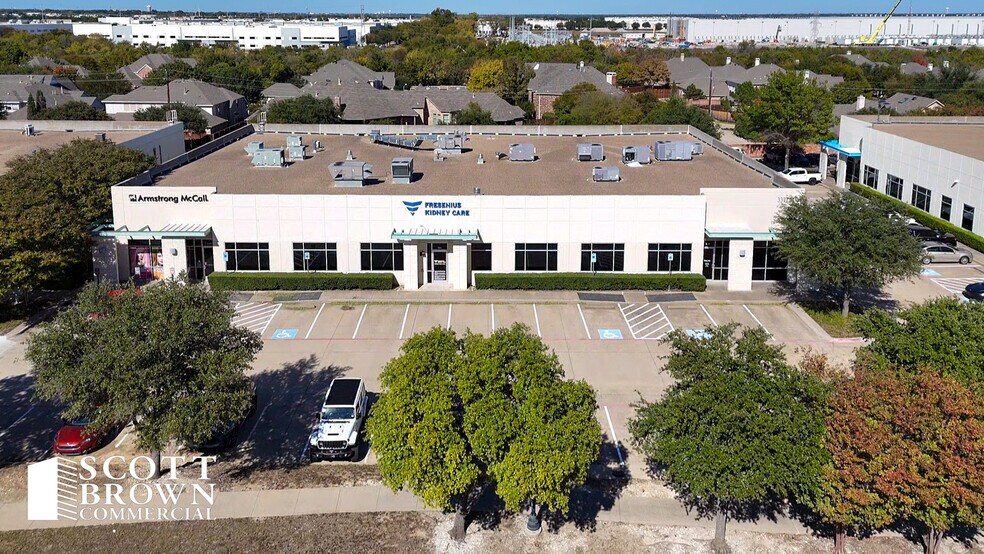 3317 Essex Dr, Richardson, TX à louer - Photo du bâtiment - Image 3 de 15