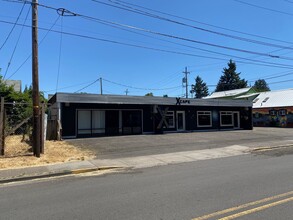 245 Van Buren St, Eugene, OR à louer Photo intérieure- Image 2 de 3