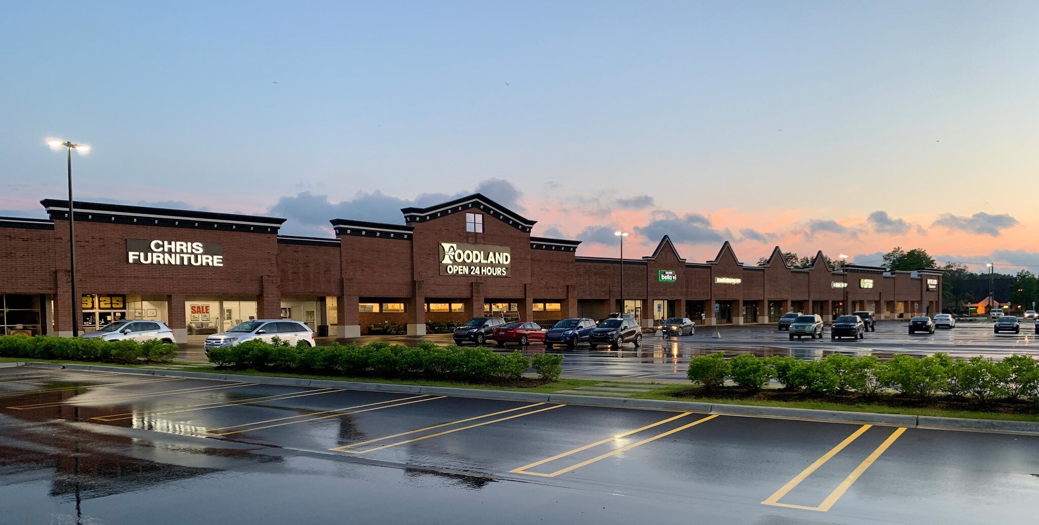 33111-33251 Plymouth Rd, Livonia, MI à louer Photo principale- Image 1 de 11