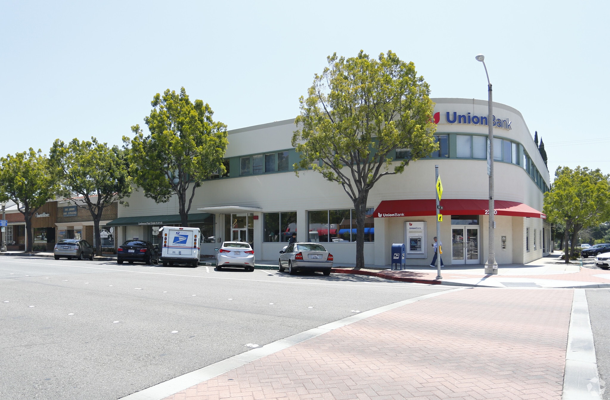 2300-2316 Huntington Dr, San Marino, CA for lease Primary Photo- Image 1 of 7