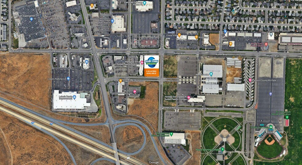 Rodeo Dr, Pasco, WA à vendre - Photo du bâtiment - Image 2 de 5