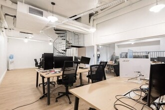 57 Rue Lhomond, Paris for lease Interior Photo- Image 2 of 2