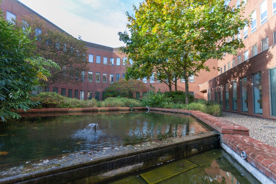 27-28 Middleborough, Colchester for lease - Building Photo - Image 3 of 3