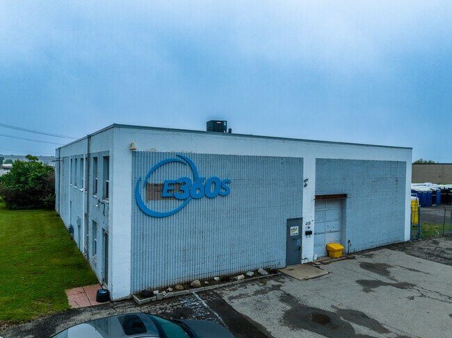 Plus de détails pour 419 Millen Rd, Stoney Creek, ON - Industriel à vendre