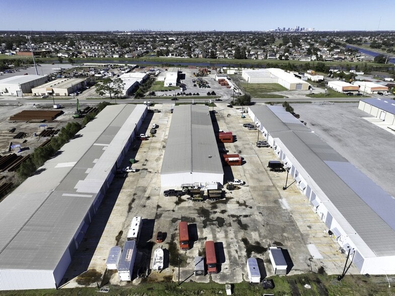 2211 - 2217 Engineers Rd, Belle Chasse, LA for lease - Building Photo - Image 3 of 14