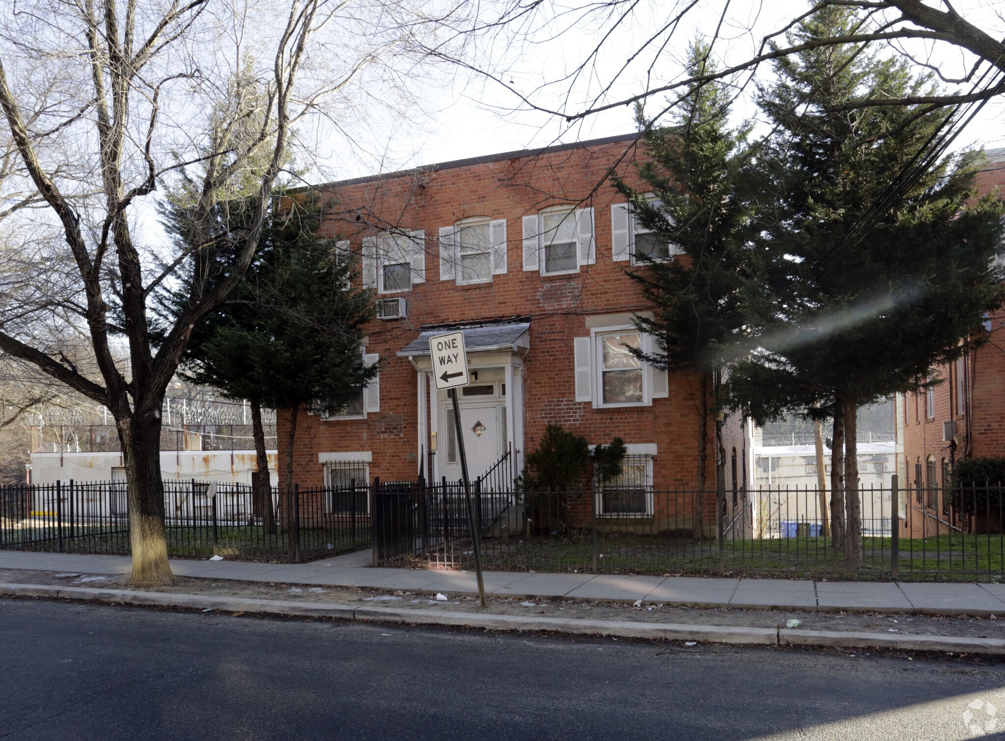 3000 30th St SE, Washington, DC for sale Primary Photo- Image 1 of 4