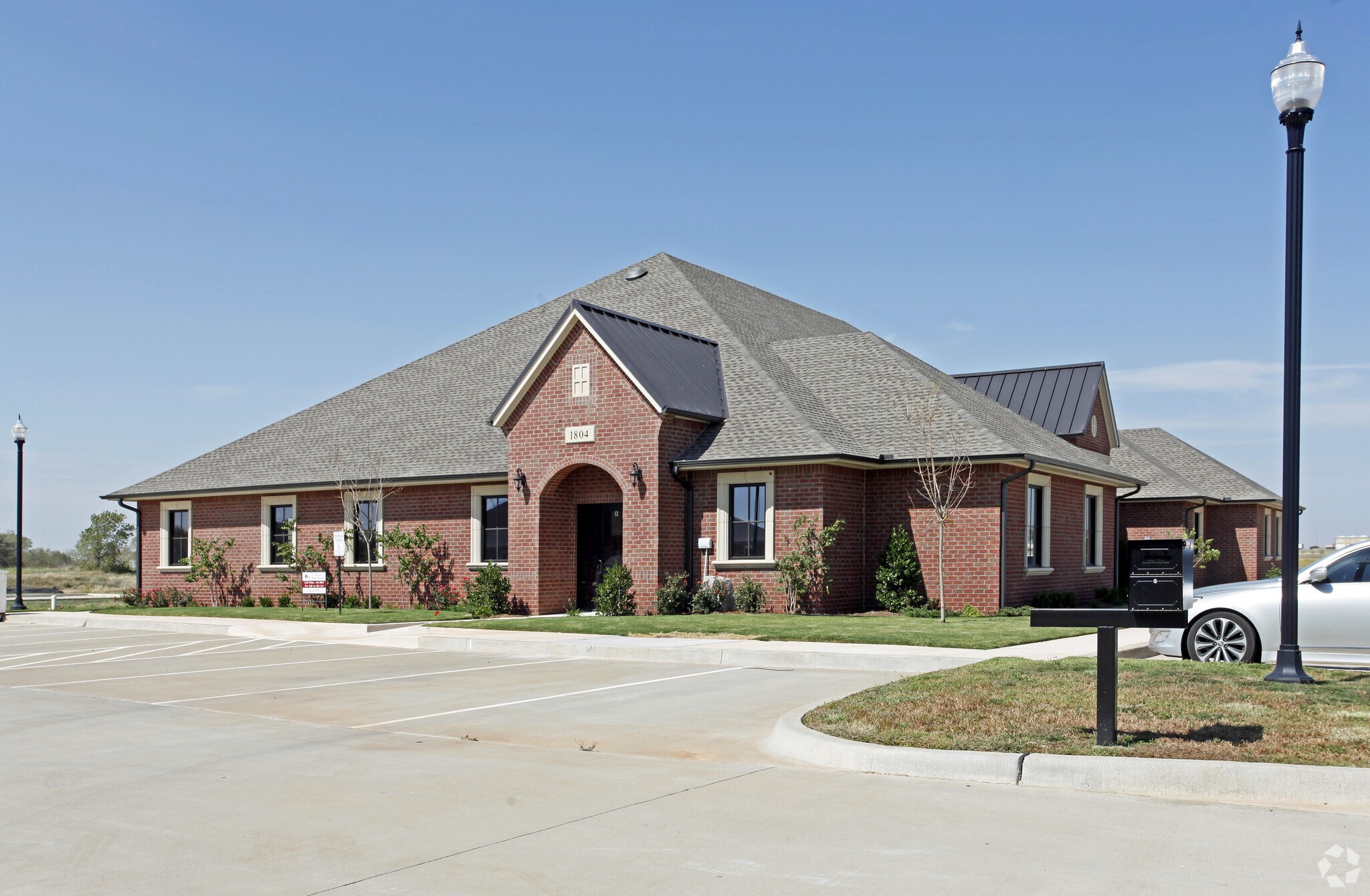 1804 Commons Cir, Yukon, OK à louer Photo principale- Image 1 de 5