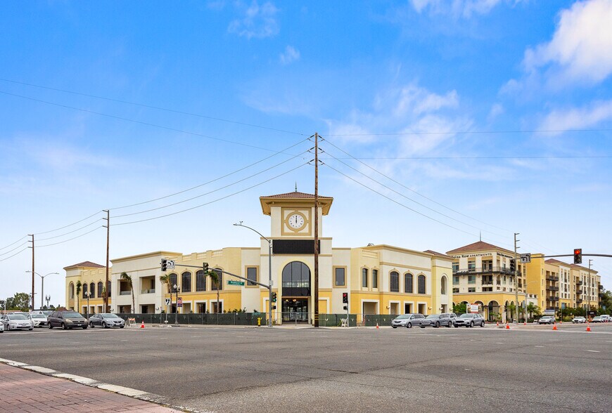 10000 Bolsa Ave, Westminster, CA à louer - Photo du bâtiment - Image 3 de 11