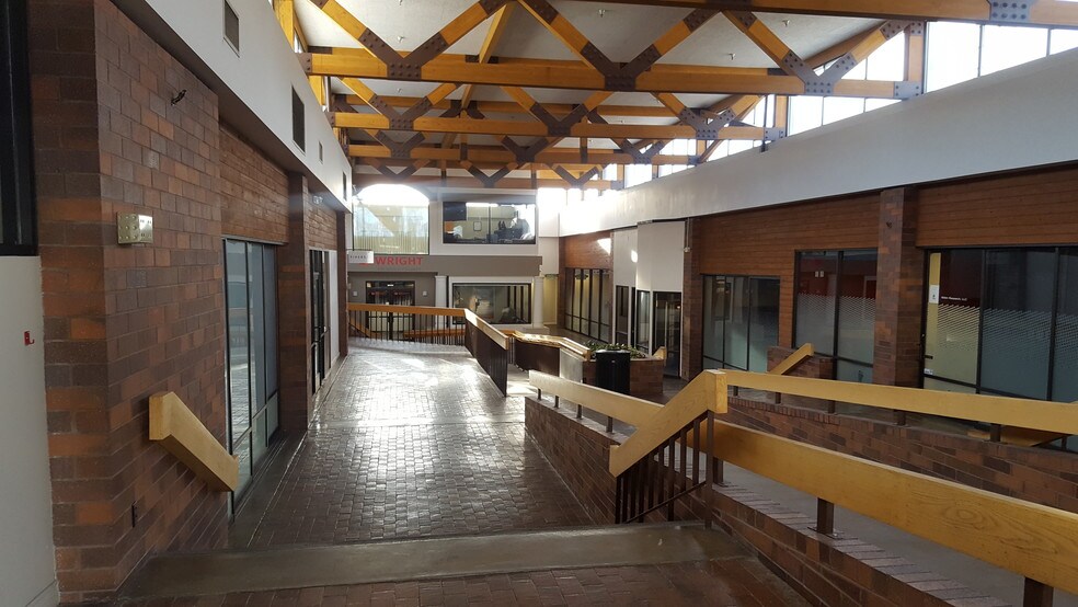 3905-3923 Wasatch Blvd, Salt Lake City, UT à louer - Photo intérieure - Image 3 de 6