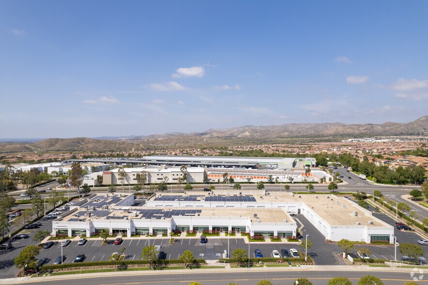 25691 Atlantic Ocean Dr, Lake Forest, CA à louer - Aérien - Image 2 de 25