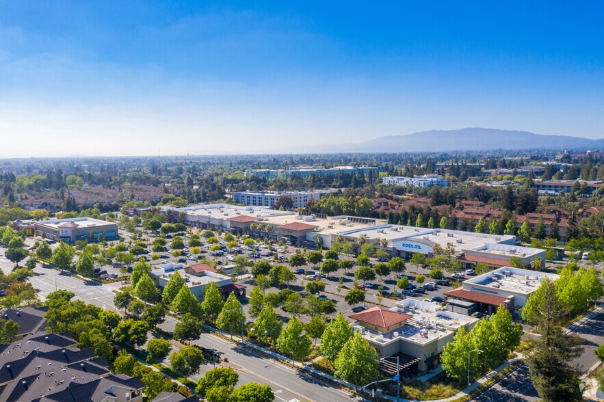 20580-20680 Homestead Rd, Cupertino, CA for lease - Aerial - Image 2 of 9