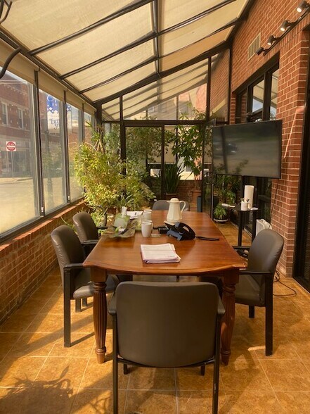 118 Spring St, Excelsior Springs, MO à vendre - Photo du bâtiment - Image 3 de 5