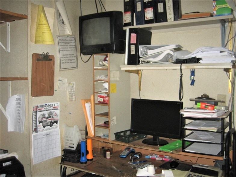 5301 Seventy-six Dr, Youngstown, OH à vendre - Photo intérieure - Image 3 de 21