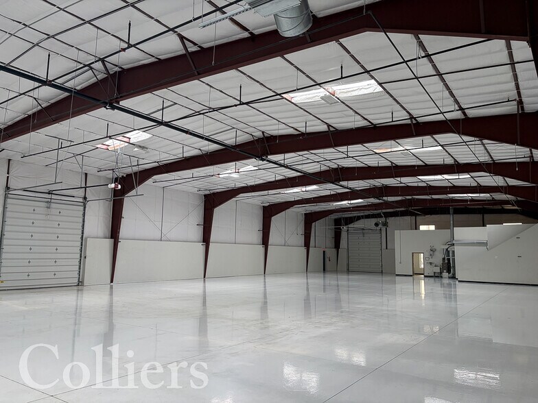 8515 E Cash Ln, Nampa, ID à louer - Photo du bâtiment - Image 3 de 6