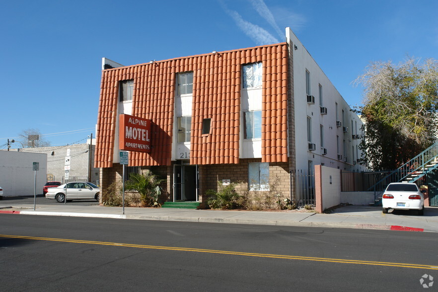 213 N 9th St, Las Vegas, NV for sale - Building Photo - Image 1 of 1