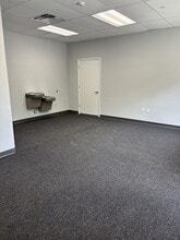 1201 Tech, Tampa, FL for lease Interior Photo- Image 2 of 4