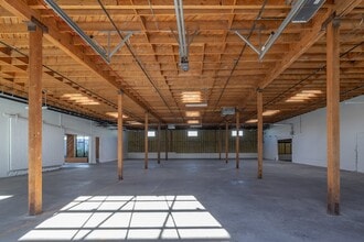 3333 Casitas Ave, Los Angeles, CA à louer Photo intérieure- Image 2 de 7