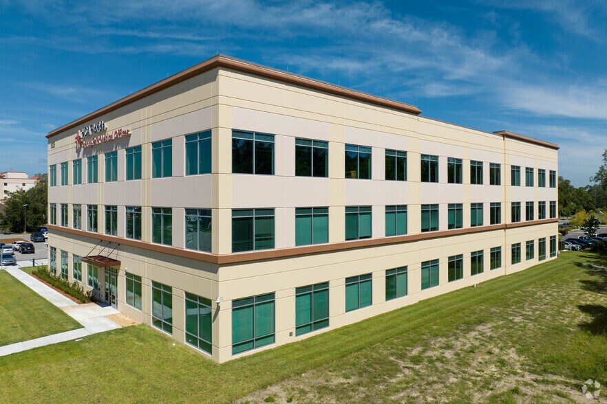 1825 Kingsley Ave, Orange Park, FL à louer - Photo du bâtiment - Image 3 de 6