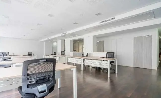 Office in Paris for lease - Interior Photo - Image 3 of 6