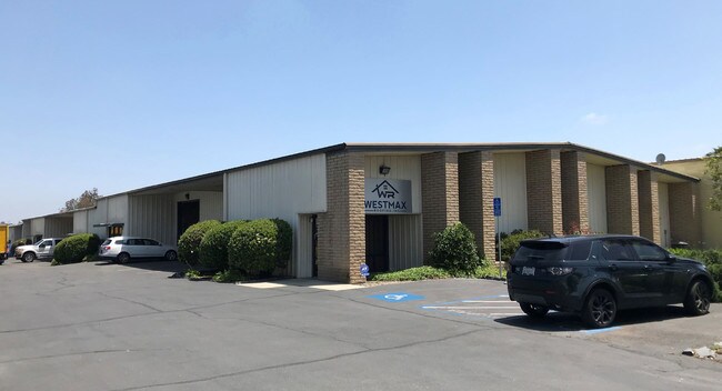 Plus de détails pour 620 Venture St, Escondido, CA - Industriel à louer