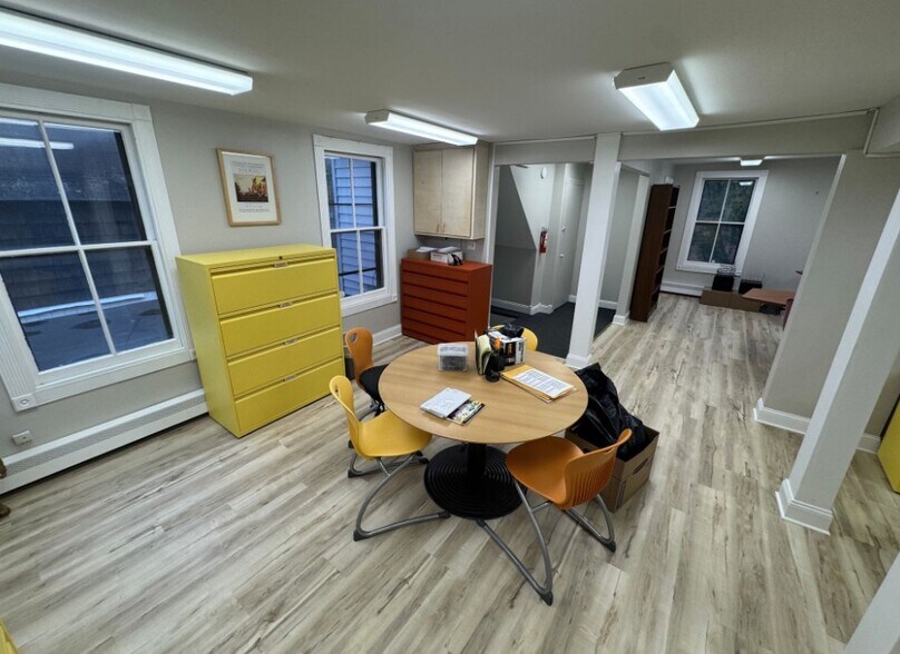 17 Collegeview Ave, Poughkeepsie, NY à louer - Photo intérieure - Image 3 de 11