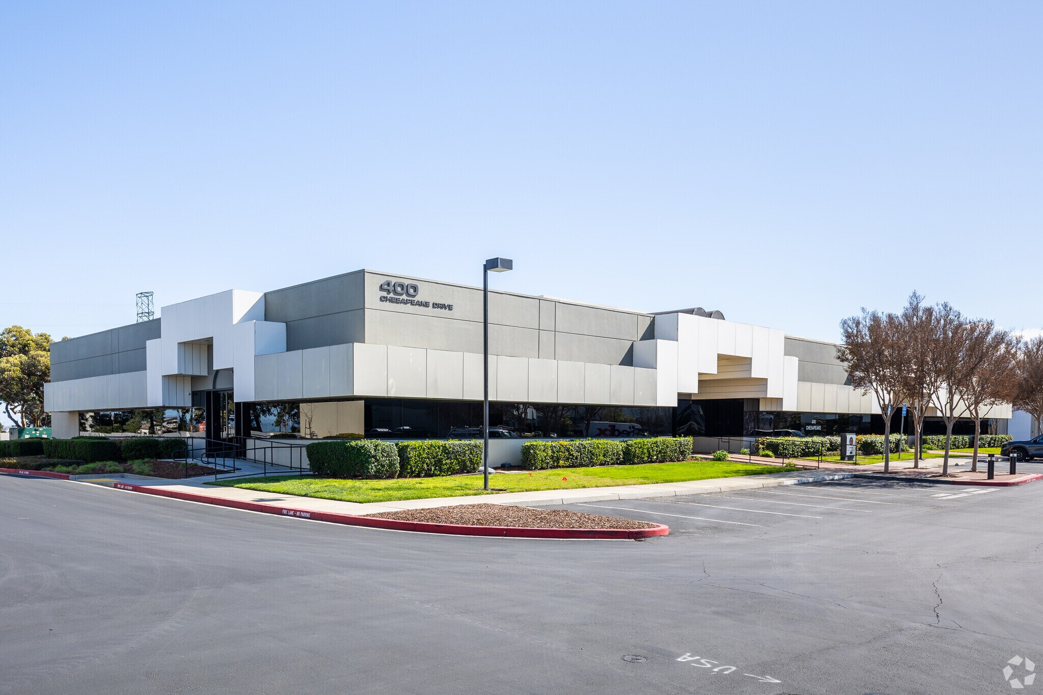 400 Chesapeake Dr, Redwood City, CA for lease Primary Photo- Image 1 of 6