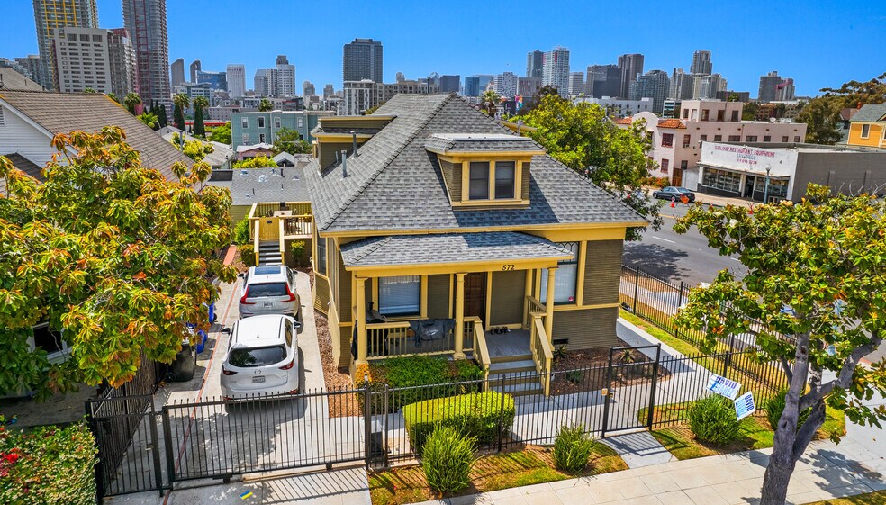 572 21st St, San Diego, CA à vendre - Photo du bâtiment - Image 3 de 18