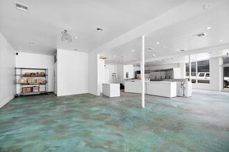 2829 NW 13th Ave, Miami, FL à vendre Photo intérieure- Image 2 de 6