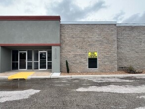 4300 Charter Ave, Oklahoma City, OK for lease Building Photo- Image 2 of 17