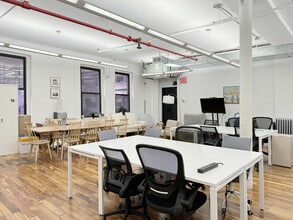 60-64 W 38th St, New York, NY for lease Interior Photo- Image 2 of 6