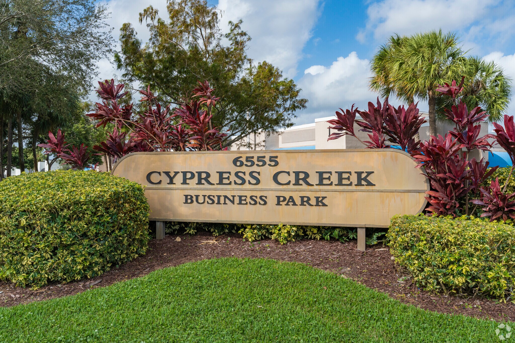 6555 Powerline Rd, Fort Lauderdale, FL for lease Building Photo- Image 1 of 13