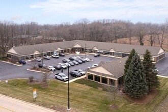 1100-1158 N Main St, Algonquin, IL for lease Interior Photo- Image 1 of 2